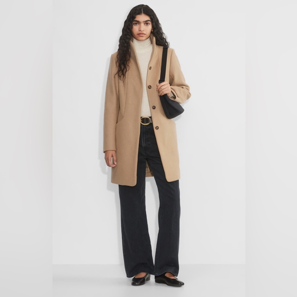 Aritzia Cocoon Wool Cashmere Coat size Medium